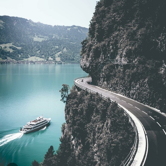 Meet your Posher, Erin - Picture 1 of 1